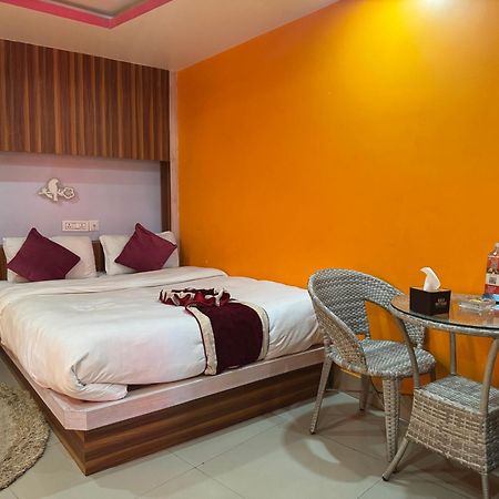 Om Tandoori Hotel Katmandou Extérieur photo