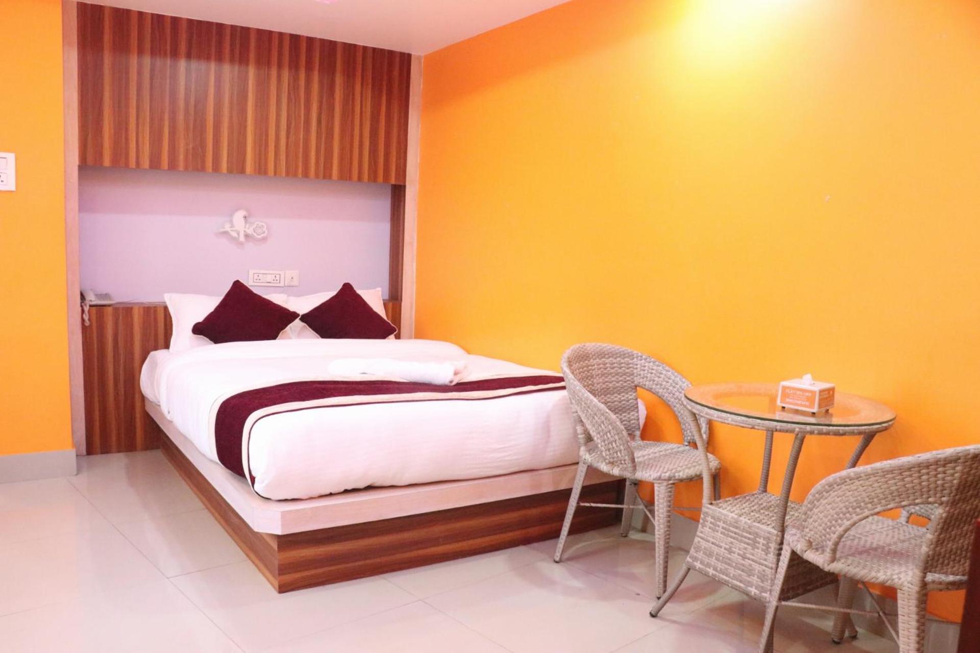 Om Tandoori Hotel Katmandou Extérieur photo